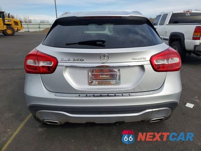 Zdjęcie 6 z 11 samochodu: 2019 MERCEDES-BENZ GLA 250 4MATIC VIN:WDCTG4GB7KJ586839 - miniatura