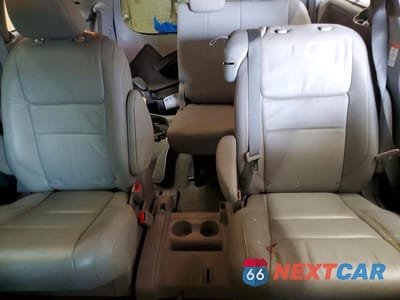 Zdjęcie 10 z 12 samochodu: 2018 TOYOTA SIENNA XLE 8-PASSENGER VIN:5TDYZ3DC0JS913855 - miniatura