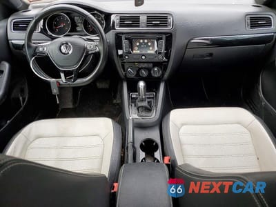 Zdjęcie 8 z 11 samochodu: 2015 VOLKSWAGEN JETTA SE VIN:3VWD17AJ3FM205006 - miniatura