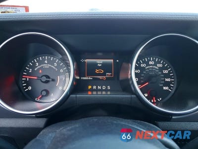 Zdjęcie 9 z 12 samochodu: 2019 FORD MUSTANG VIN:1FA6P8TH4K5172579 - miniatura