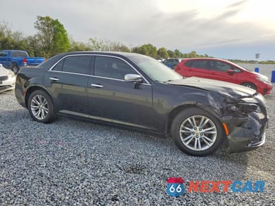 Czwarte zdjęcie samochodu z boku: 2016 CHRYSLER 300C VIN:2C3CCAEG5GH357975 - miniatura