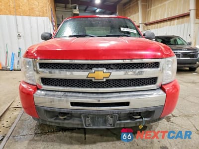 Piąte zdjęcie samochodu w środku: 2010 CHEVROLET SILVERADO K1500 LS VIN:3GCRKREA9AG265066 - miniatura