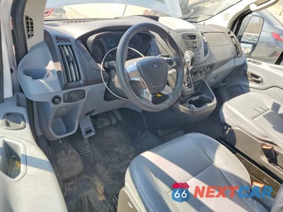 Zdjęcie 8 z 13 samochodu: 2019 FORD TRANSIT 150 DELIVERY VAN VIN:1FTYE1ZM7KKA84521 - miniatura