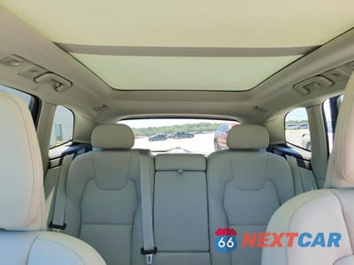 Zdjęcie 10 z 13 samochodu: 2025 VOLVO XC60 CORE VIN:YV4M12RJXS1133073 - miniatura