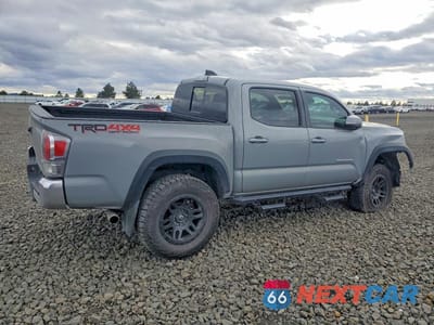 Trzecie zdjęcie samochodu z tyłu: 2021 TOYOTA TACOMA TRD OFF-ROAD VIN:3TMCZ5AN6MM402098 - miniatura