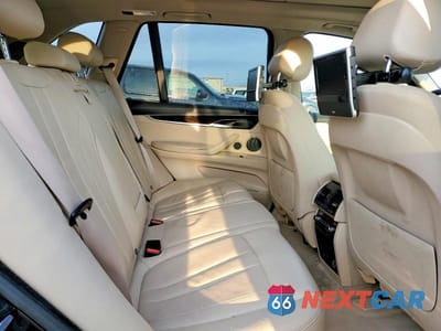 Zdjęcie 11 z 13 samochodu: 2015 BMW X5 XDRIVE35D VIN:5UXKS4C56F0N10863 - miniatura