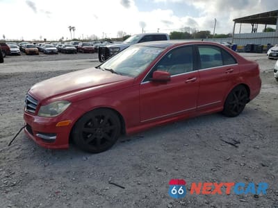 2013 MERCEDES-BENZ C 250 WDDGF4HB5DA797846 - główne zdjęcie licytacji z USA - miniatura