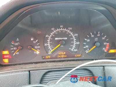 Zdjęcie 9 z 11 samochodu: 1999 MERCEDES-BENZ E 55 AMG VIN:WDBJF74H2XA908156 - miniatura