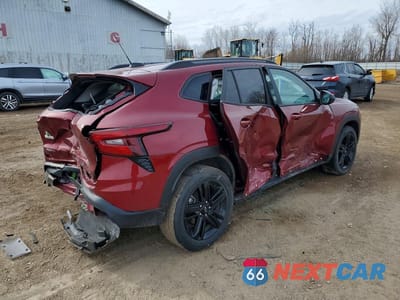 Trzecie zdjęcie samochodu z tyłu: 2024 CHEVROLET TRAX ACTIV VIN:KL77LKE23RC103420 - miniatura