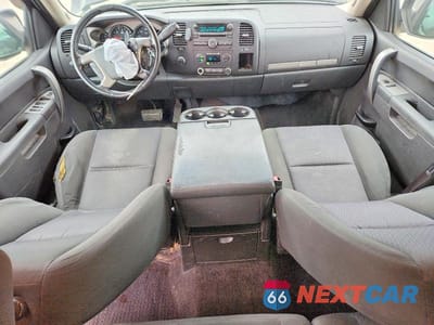 Zdjęcie 8 z 12 samochodu: 2010 CHEVROLET SILVERADO K1500 LT VIN:3GCRKSE38AG270087 - miniatura
