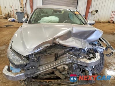 Piąte zdjęcie samochodu w środku: 2020 FORD FUSION SE VIN:3FA6P0HD9LR235620 - miniatura