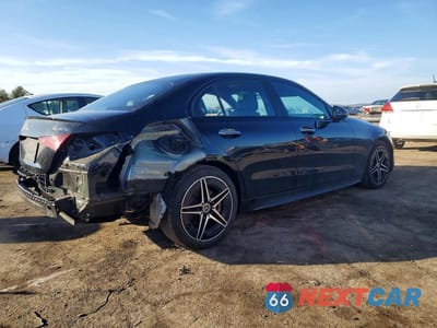 Trzecie zdjęcie samochodu z tyłu: 2024 MERCEDES-BENZ C 300 4MATIC VIN:W1KAF4HB0RR167585 - miniatura