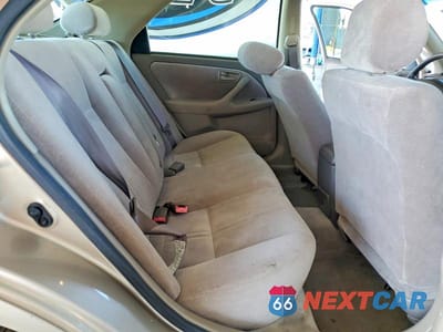 Zdjęcie 10 z 11 samochodu: 1998 TOYOTA CAMRY VIN:JT2BG28KXW0183446 - miniatura