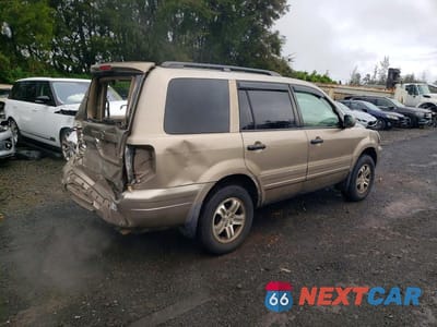 Trzecie zdjęcie samochodu z tyłu: 2004 HONDA PILOT EXL VIN:2HKYF18504H508548 - miniatura