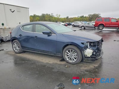 Czwarte zdjęcie samochodu z boku: 2026 MAZDA 3 VIN:JM1BPAJL9T1854373 - miniatura