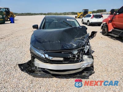 Piąte zdjęcie samochodu w środku: 2018 HONDA CLARITY TOURING VIN:JHMZC5F36JC001200 - miniatura