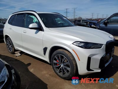 Czwarte zdjęcie samochodu z boku: 2026 BMW X5 XDRIVE50E VIN:5UX43EU07T9026867 - miniatura