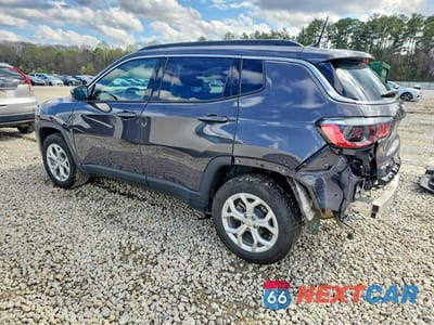 Drugie zdjęcie samochodu z przodu: 2024 JEEP COMPASS LATITUDE VIN:3C4NJDBN4RT149997 - miniatura