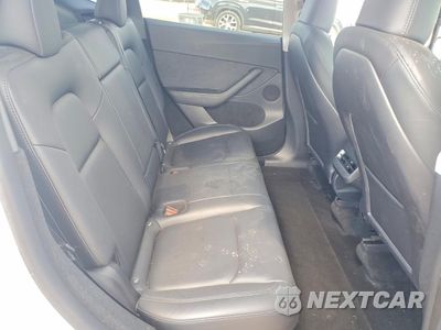 Zdjęcie 10 z 13 samochodu: 2023 TESLA MODEL Y VIN:7SAYGDEE7PF690919 - miniatura