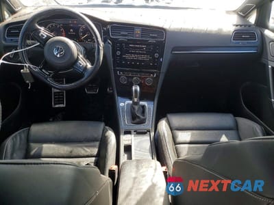 Zdjęcie 8 z 11 samochodu: 2019 VOLKSWAGEN GOLF R VIN:WVWVA7AU3KW217510 - miniatura