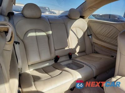 Zdjęcie 10 z 12 samochodu: 2008 MERCEDES-BENZ CLK 350 VIN:WDBTJ56H28F247418 - miniatura