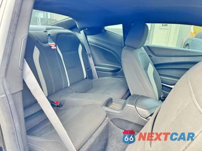 Zdjęcie 6 z 10 samochodu: 2019 CHEVROLET CAMARO SS VIN:1G1FE1R76K0151129 - miniatura