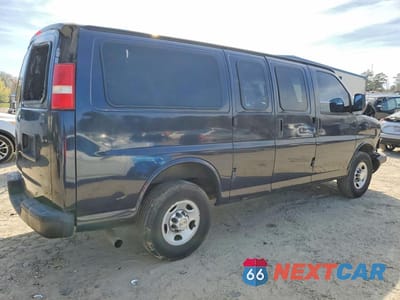 Trzecie zdjęcie samochodu z tyłu: 2014 CHEVROLET EXPRESS 2500 CARGO UTILITY / SERVICE VAN VIN:1GCWGFCA0E1100128 - miniatura