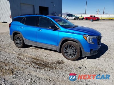 Czwarte zdjęcie samochodu z boku: 2024 GMC TERRAIN SLT VIN:3GKALVEGXRL256438 - miniatura