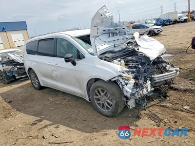 Czwarte zdjęcie samochodu z boku: 2025 CHRYSLER PACIFICA SELECT VIN:2C4RC1BG7SR601333 - miniatura