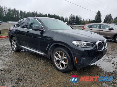 Czwarte zdjęcie samochodu z boku: 2023 BMW X4 XDRIVE30I VIN:5UX33DT06P9N63422 - miniatura