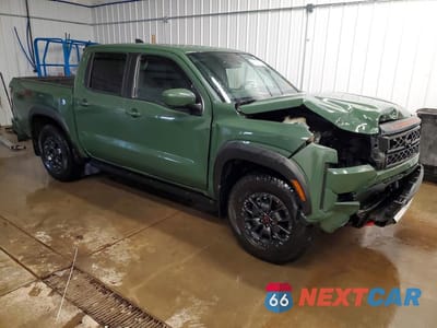 Czwarte zdjęcie samochodu z boku: 2024 NISSAN FRONTIER PRO-4X VIN:1N6ED1EK9RN635063 - miniatura