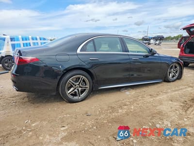 Trzecie zdjęcie samochodu z tyłu: 2024 MERCEDES-BENZ S 580 4MATIC VIN:W1K6G7GB8RA270404 - miniatura
