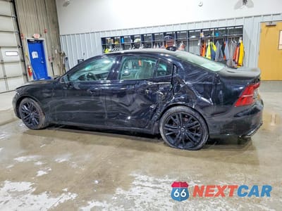 Drugie zdjęcie samochodu z przodu: 2022 VOLVO S60 B5 MOMENTUM VIN:7JRL12TZ7NG155340 - miniatura
