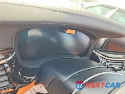 Zdjęcie 9 z 11 samochodu: 2021 BMW M550XI VIN:WBA13BK04MCG15286 - miniatura