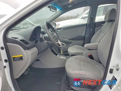 Zdjęcie 7 z 12 samochodu: 2017 HYUNDAI ACCENT VALUE EDITION VIN:KMHCT4AE9HU344349 - miniatura