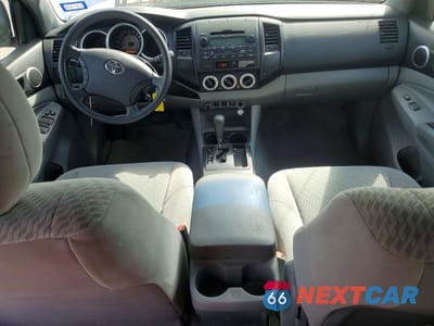 Zdjęcie 8 z 11 samochodu: 2011 TOYOTA TACOMA PRERUNNER V6 VIN:5TFJU4GN8BX006060 - miniatura