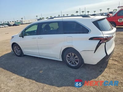 Drugie zdjęcie samochodu z przodu: 2023 TOYOTA SIENNA LE 8-PASSENGER VIN:5TDKRKEC9PS171463 - miniatura
