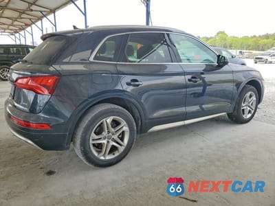 Trzecie zdjęcie samochodu z tyłu: 2019 AUDI Q5 PREMIUM VIN:WA1ANAFY0K2087800 - miniatura