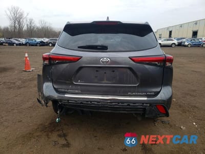 Zdjęcie 6 z 13 samochodu: 2020 TOYOTA HIGHLANDER PLATINUM VIN:5TDFZRBH9LS052090 - miniatura