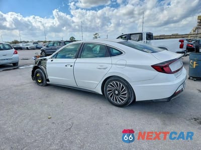 Drugie zdjęcie samochodu z przodu: 2022 HYUNDAI SONATA HYBRID SEL VIN:KMHL34JJ0NA038313 - miniatura