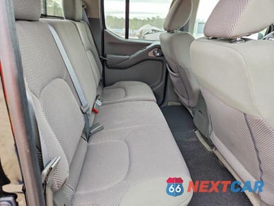 Zdjęcie 10 z 12 samochodu: 2016 NISSAN FRONTIER SV VIN:1N6AD0EV8GN778019 - miniatura