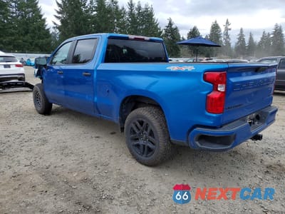 Drugie zdjęcie samochodu z przodu: 2023 CHEVROLET SILVERADO K1500 CUSTOM VIN:1GCPDBEK0PZ169305 - miniatura