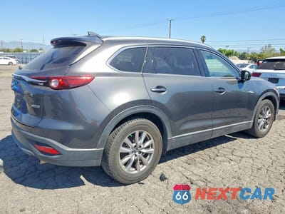 Trzecie zdjęcie samochodu z tyłu: 2018 MAZDA CX-9 TOURING VIN:JM3TCACY9J0227840 - miniatura