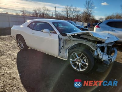 Czwarte zdjęcie samochodu z boku: 2023 DODGE CHALLENGER GT VIN:2C3CDZKG2PH507900 - miniatura