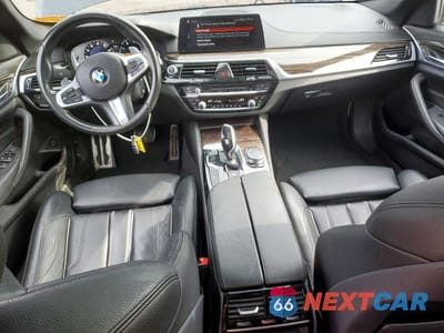 Zdjęcie 8 z 11 samochodu: 2018 BMW 540 I VIN:WBAJE5C55JWA96748 - miniatura