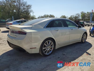 Trzecie zdjęcie samochodu z tyłu: 2013 LINCOLN MKZ VIN:3LN6L2G94DR820276 - miniatura