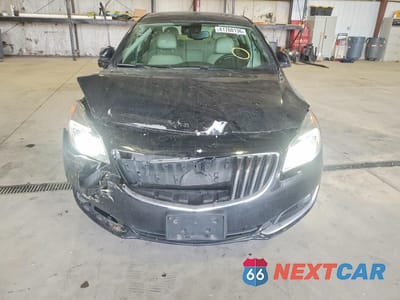 Piąte zdjęcie samochodu w środku: 2017 BUICK REGAL PREMIUM VIN:2G4GR5GX6H9126414 - miniatura