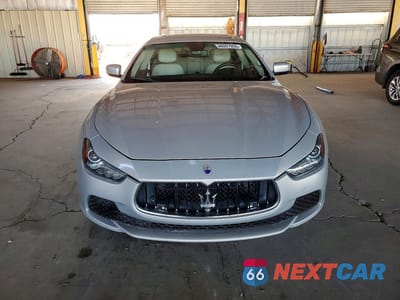 Piąte zdjęcie samochodu w środku: 2015 MASERATI GHIBLI S VIN:ZAM57RTA6F1154222 - miniatura