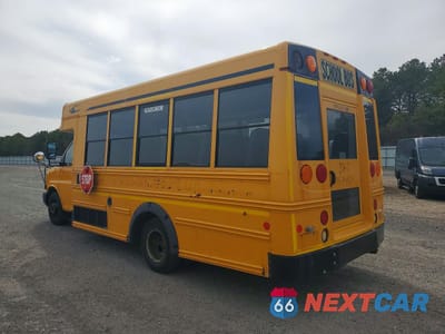 Trzecie zdjęcie samochodu z tyłu: 2012 CHEVROLET MICRO BIRD G3500 - SCHOOL BUS VIN:1GB3G3BG3C1137585 - miniatura