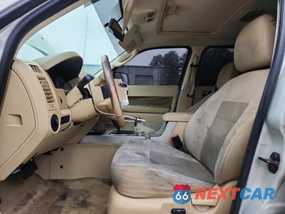 Zdjęcie 7 z 13 samochodu: 2009 FORD ESCAPE XLT VIN:1FMCU93729KA58591 - miniatura